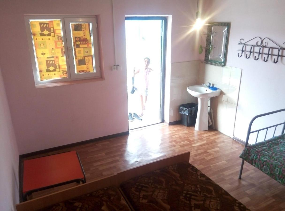 Отдых В Капшагае! Villa Qapsjaghaj Exteriör bild